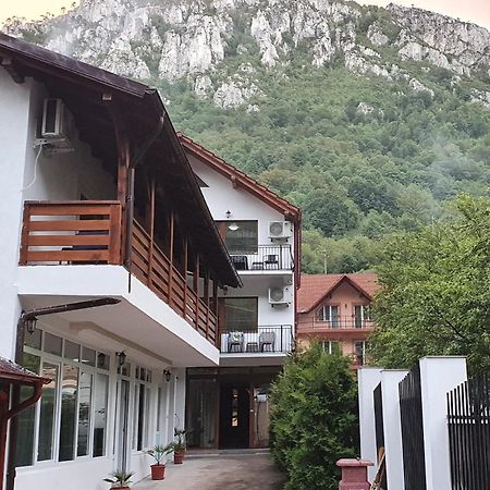 Апартаменти Casa Mimi Беїле-Херкулане Екстер'єр фото